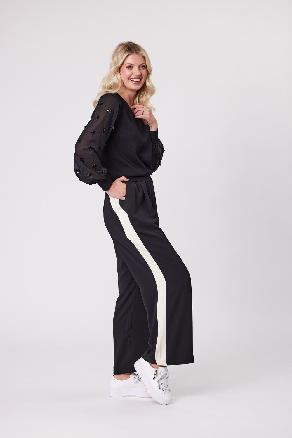 Darla Pants Black Cream