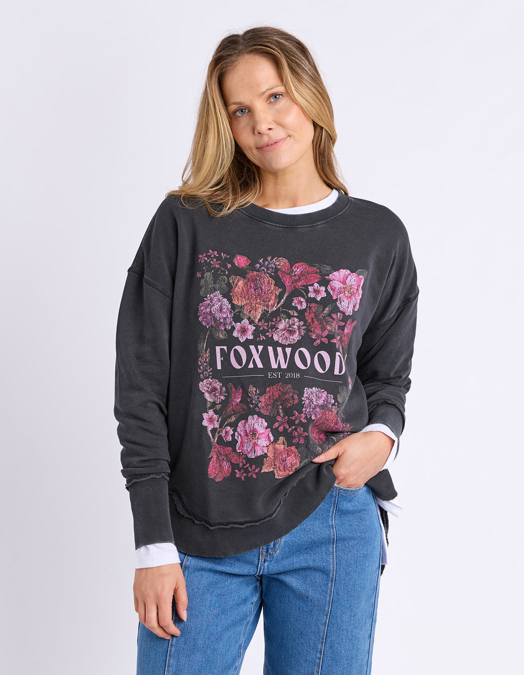 Vintage Posy Crew Washed Black