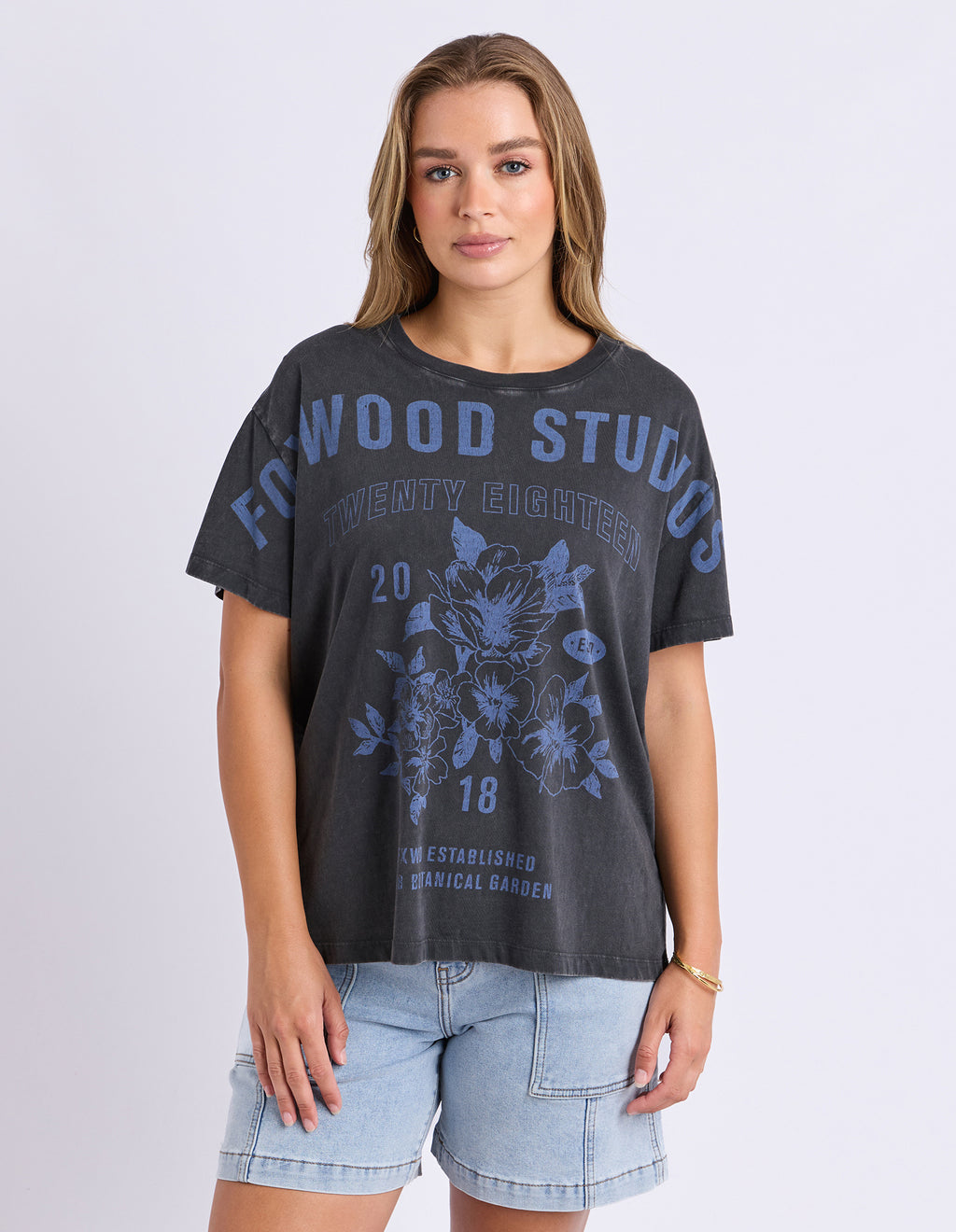 Botanical Garden Tee Washed Black
