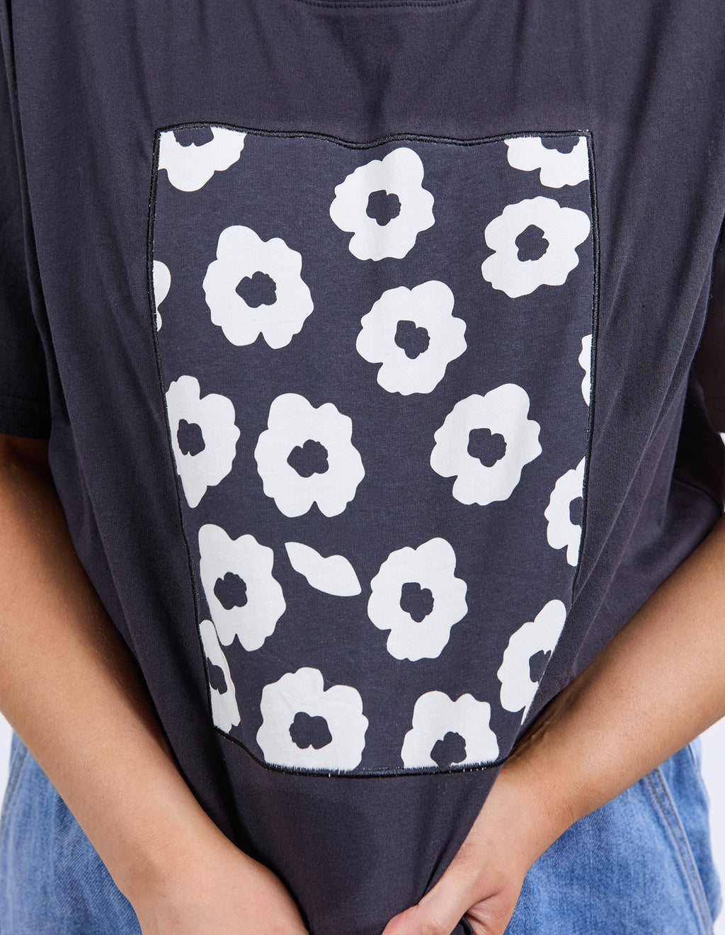 Azalea Tee Navy