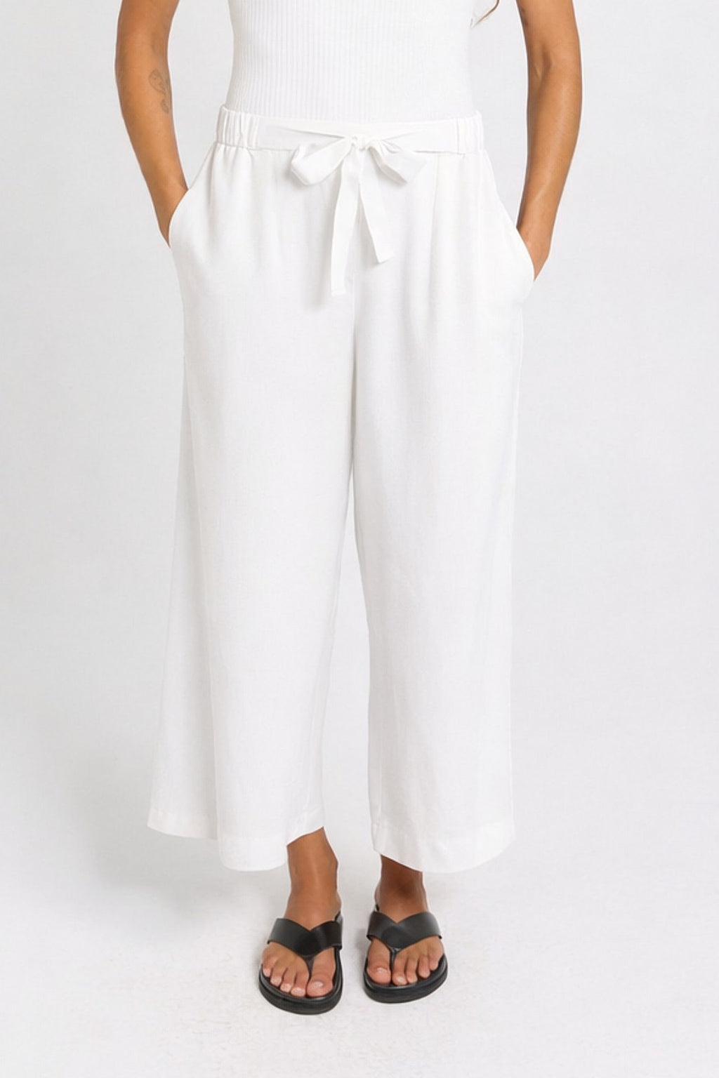 Bella Crop Pants White