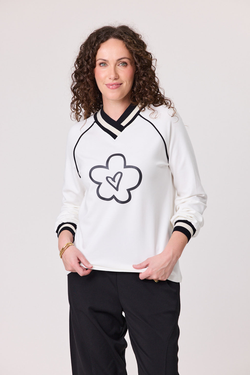 Daisy V Neck Sweatshirt White