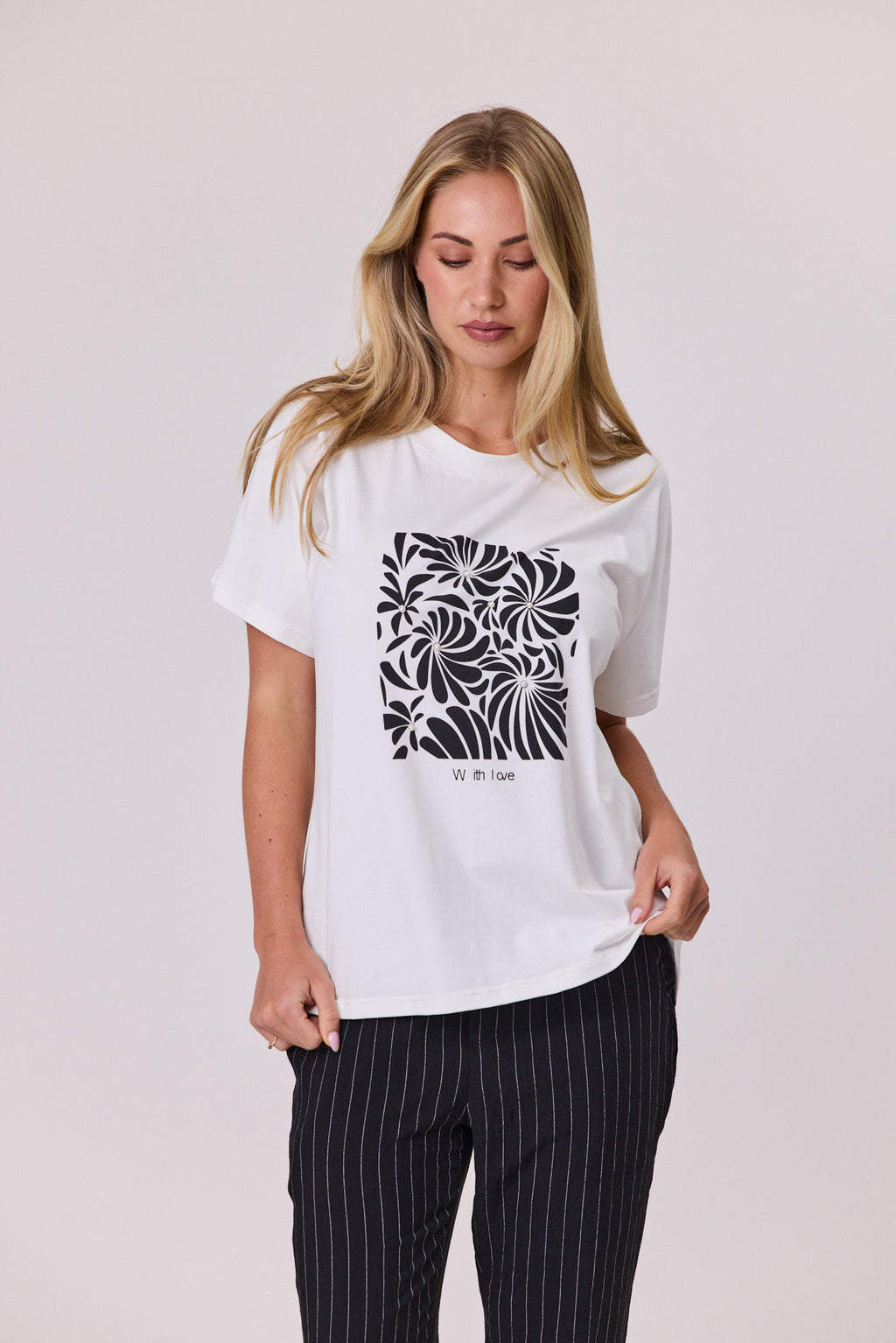 Pearl Flower Lace Tee White