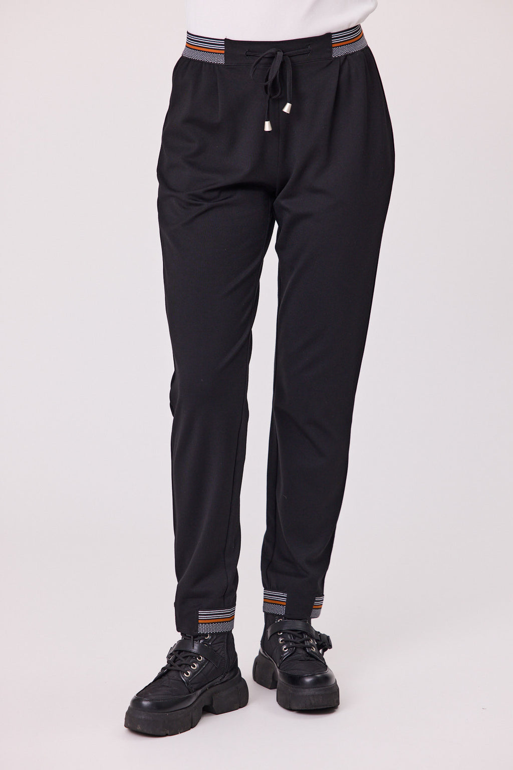 Pepper Plain Knit Pant Black