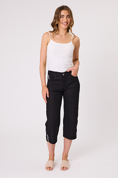 Woman wearing a white tank top and black capri pants on a white background Lily 3/4 Pants Black