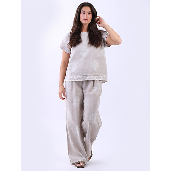 Medallion Print Crop Top Beige