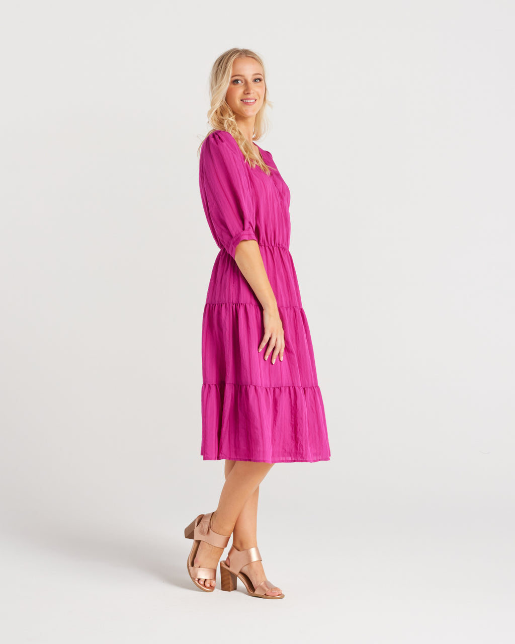 Amira Dress Magenta