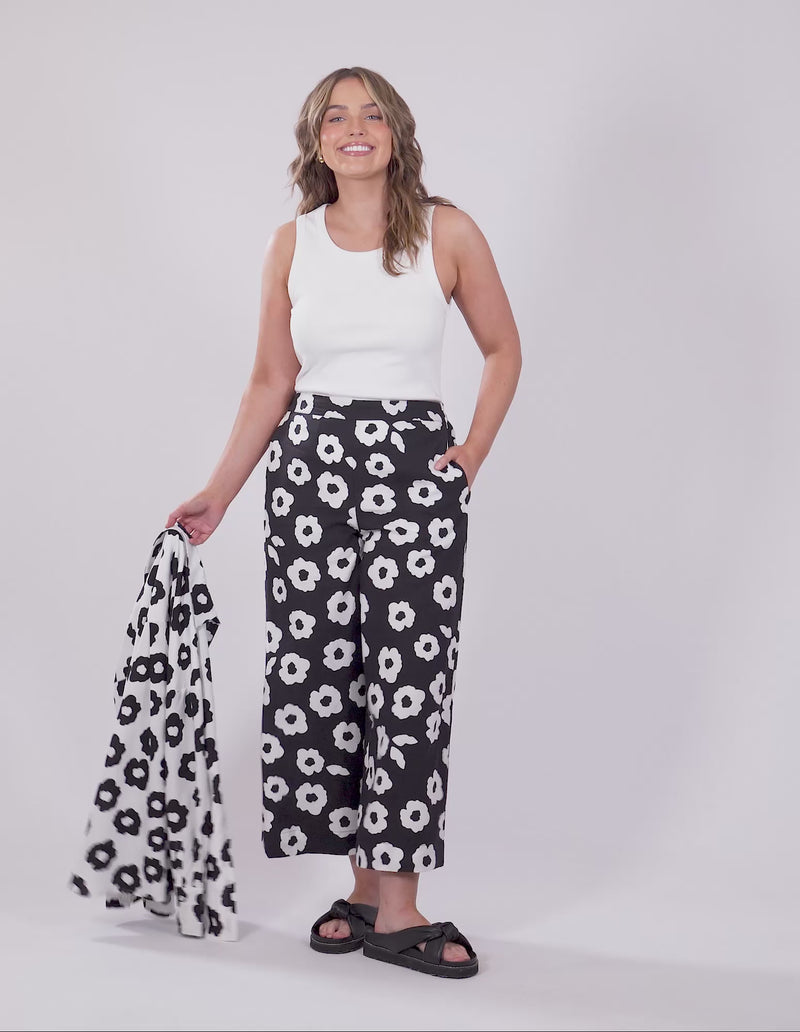Azalea Pants Navy