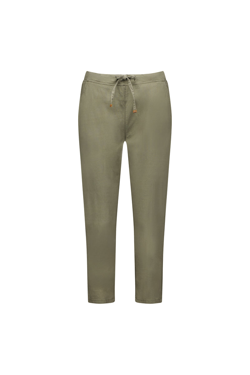Khaki pants on a white background
Skinny Leg 7/8 Pants Army