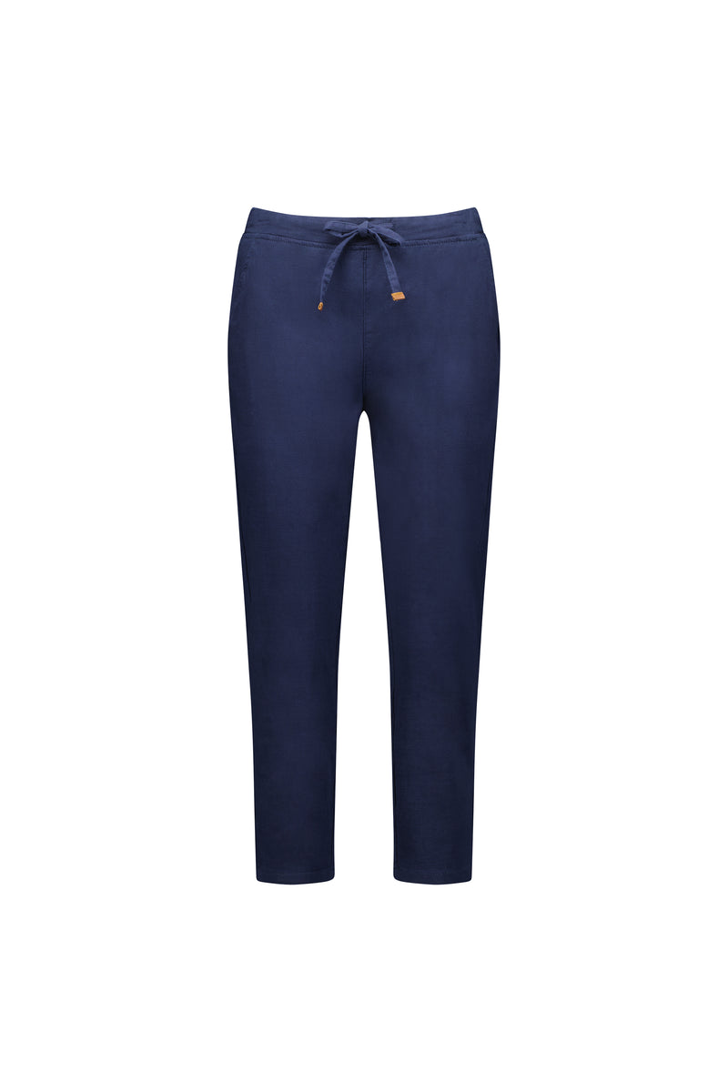 Navy blue pants with a drawstring on a white background
Skinny Leg 7/8 Pants Ink